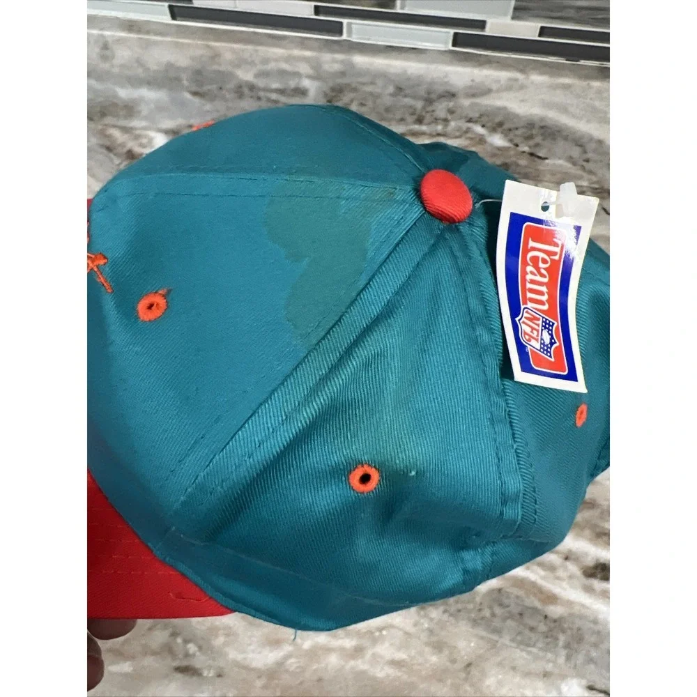 Team NFL AJD Miami Dolphins Vintage 90's Snapback Hat - Has A Stain (See Photos) - Picture 6 of 10